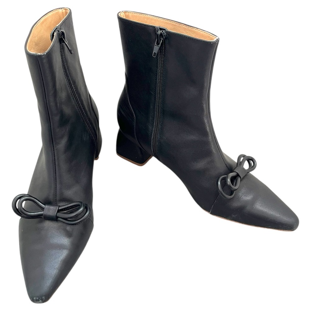Ivy City Co Black Bow Leather Ankle Boots Size 7.5 Feminine Whimsy Date Night